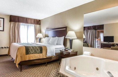 Macomb Hotel | Quality Inn Macomb near University Area