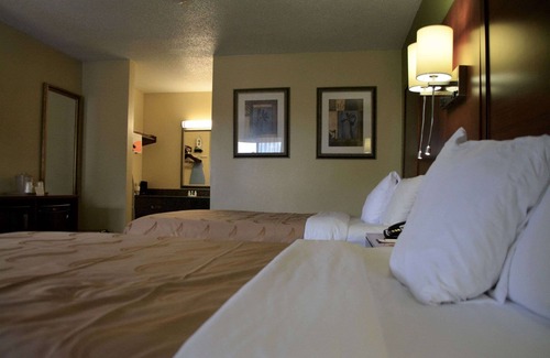 Savannah Hotel | Quality Inn Midtown