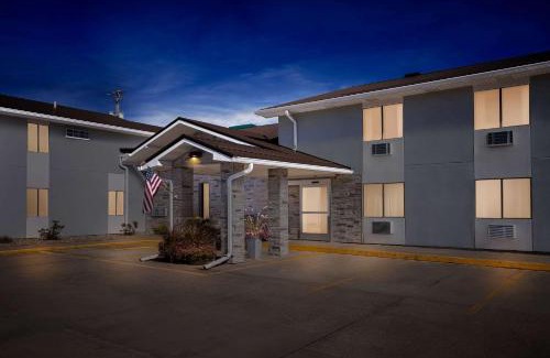 Oskaloosa Hotel | Quality Inn Oskaloosa