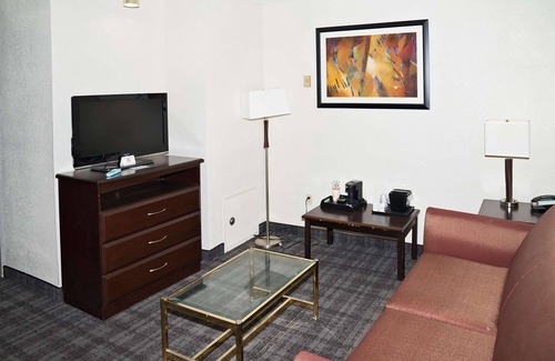 Seymour Hotel | Quality Inn Seymour I-65