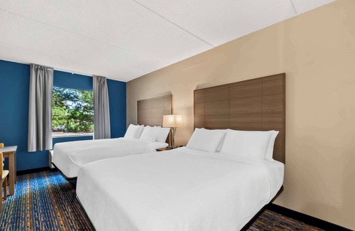 Shepherdstown Hotel | Quality Inn Shepherdstown