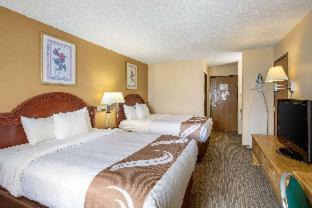 Storm Lake Hotel | Quality Inn - Storm Lake