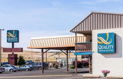 Goldendale Hotel | Quality Inn & Suites Goldendale