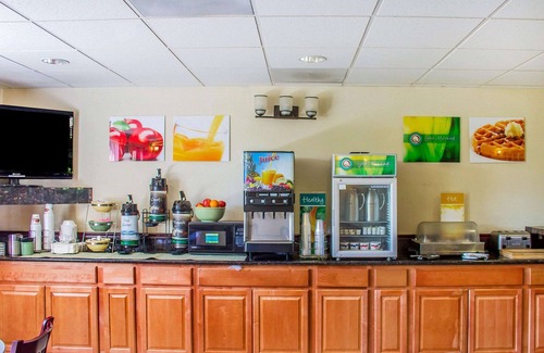 Longview Hotel | Quality Inn & Suites Longview Kelso