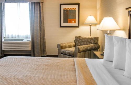 Battle Creek Hotel | Quality Inn & Suites Next to the Casino