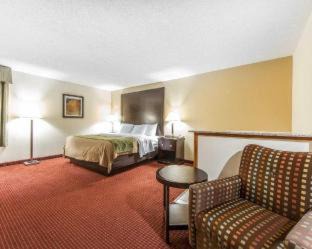 Portsmouth Hotel | Quality Inn & Suites Portsmouth