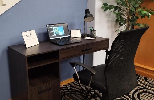 McCook Hotel | Quality Inn & Suites
