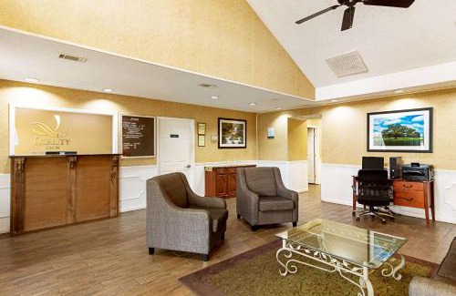 Thomaston Hotel | Quality Inn Thomaston