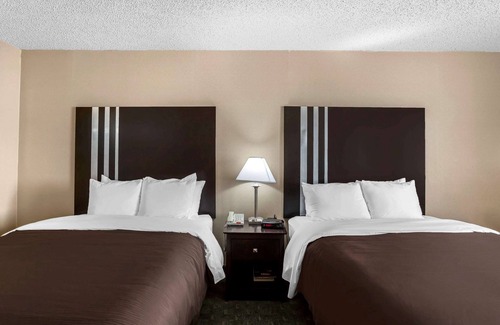 Dumas Hotel | Quality Inn