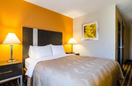 Great Bend Hotel | Quality Inn