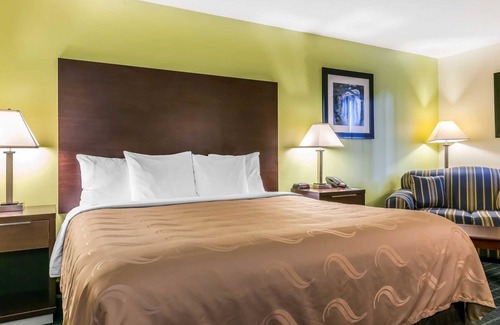 Jackson Hotel | Quality Inn