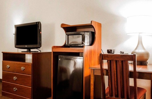 Kingdom City Hotel | Quality Inn