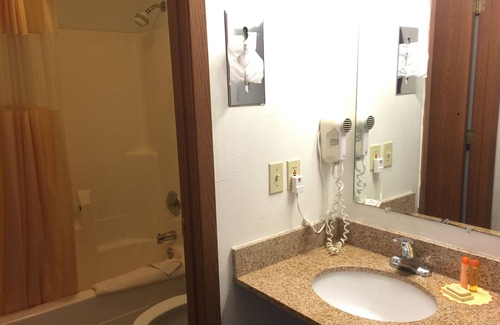 Shenandoah Hotel | Quality Inn
