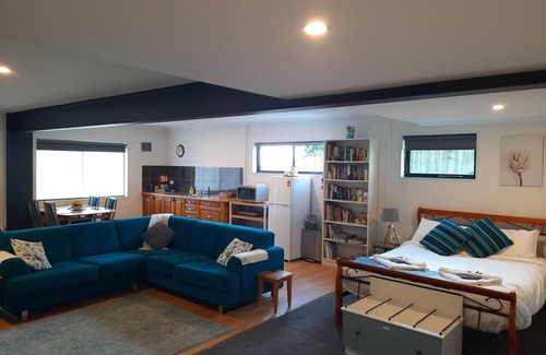 Beaconsfield Apartment | Quality studio style accommodation in the heart of the beautiful Tamar Valley