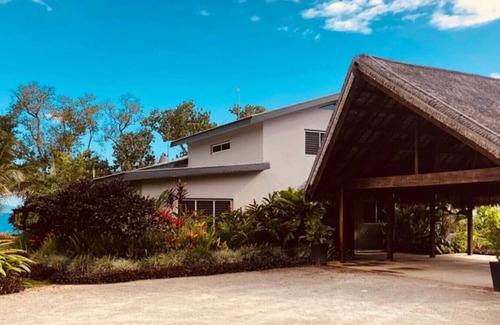 Mele Apartment | Qualius Lodge
