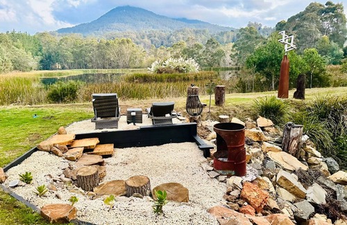 Golden Valley Villa | Quamby Bluff Lake House, Deloraine, Tasmania, Australia, Private Lake, Kayaking