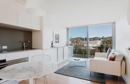 Glebe Apartment | Quarry House Luxury Retreat