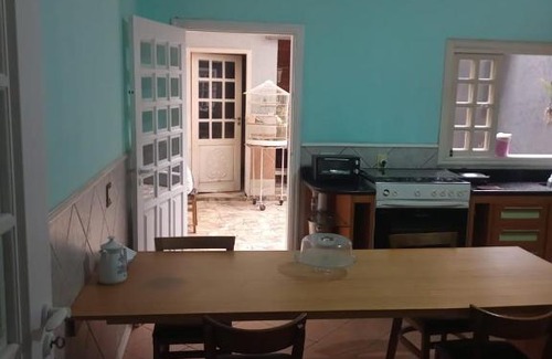 Alphaville House | quarto 05 solteiro aconchegante a 2 km de Alphaville