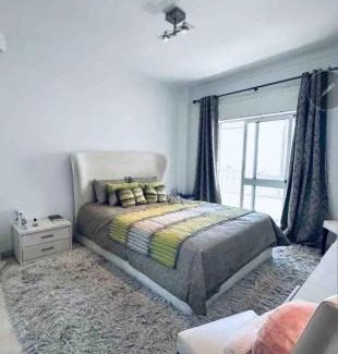 Santa Iria de Azoia House | Quarto privado num apartamento partilhado