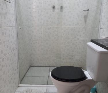 Duque de Caxias House | Quartos Em Casa In Caxias da Paraíso