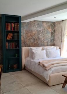 Cremieu House | Quatre de Saint Jean