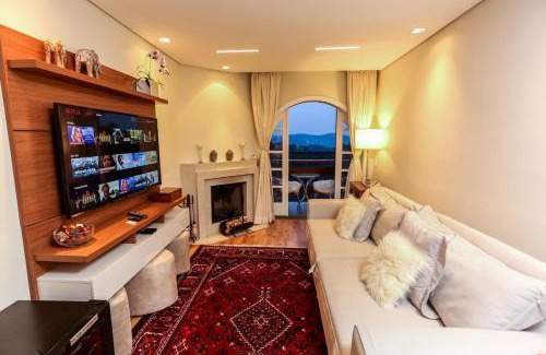 Vila Poran Apartment | Quatre Saison 412 · Flat nas montanhas perfeito para relaxar