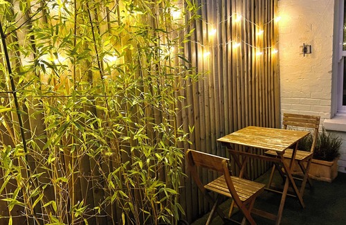 Poole House | Quayside Cottage - Stone’s Throw From Poole Quay