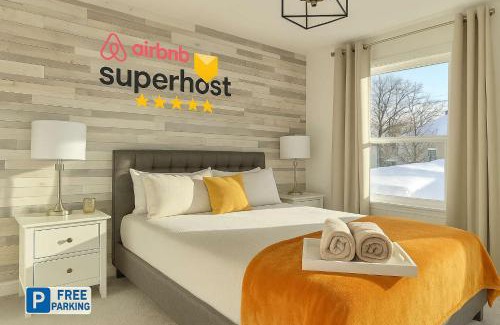 Saint-Sauveur Apartment | Quebec city Downtown River Sidewalk 2 Free Parking