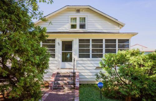 New North End House | Queen City Bungalow & Cottages