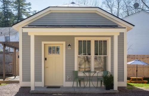 New North End House | Queen City Bungalow & Cottages
