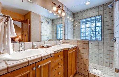 Deer Valley House | Queen Esther 2447 by Park City Lodging