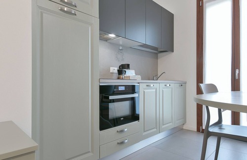 Tessera Apartment | QUEEN HOME VENICE FLY 2