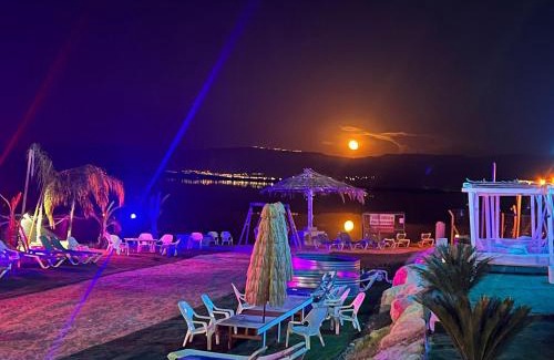 Neve Zohar Apartment | Queen of the Dead Sea Crown Group Collection