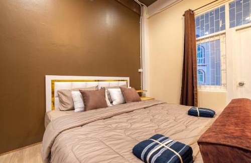 Old Phuket Town House | Queen On Street Guest House