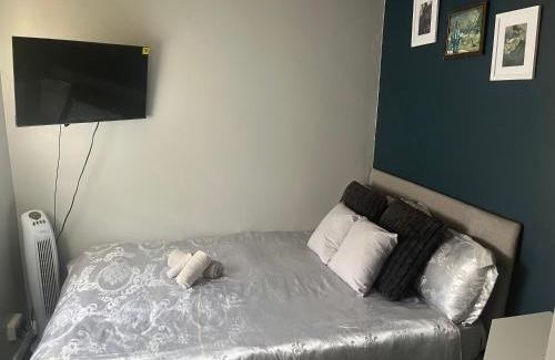 Thurlow Park House | Queenomega’s home stay