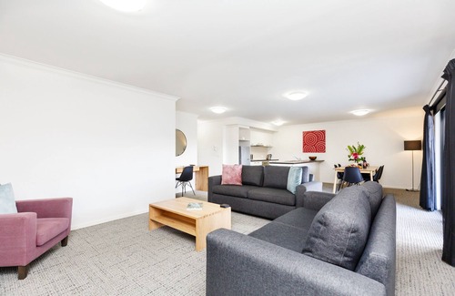 Sale Apartment | Quest Sale