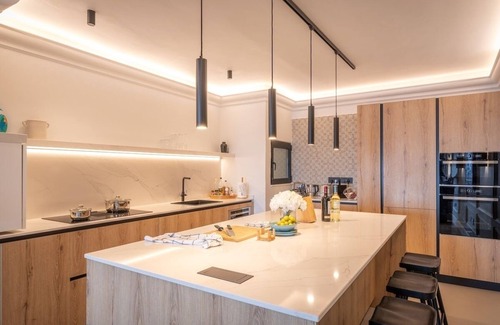 Madliena Apartment | QUI | Modern Seafront Apartment | Sea Views & Balconies