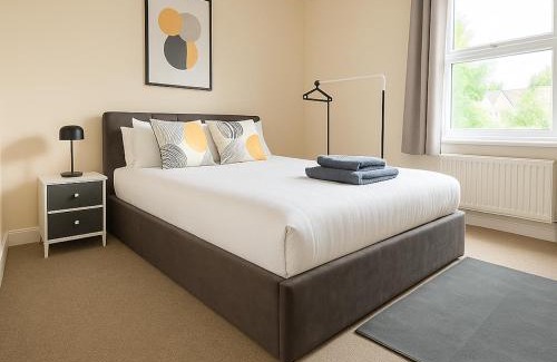 Shepherdswell House | Quiet 2 Bed Kent Cottage - Short Drive to Canterbury and Dover