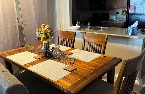 Auburn Condo | Quiet 2 Bedroom Home in Auburn, Indiana