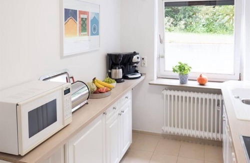 Kreideberg Apartment | Quiet and close to the center, garden area, free parking, bus connection, WiFi