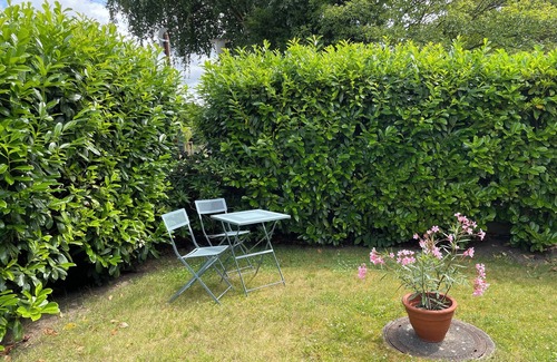 Kreideberg Apartment | Quiet and close to the center, garden area, free parking, bus connection, WiFi