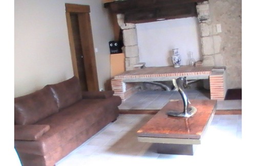 Grignols Cottage | Quiet and close to tourist sites in the Perigord