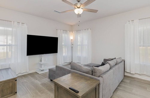 Selma House | Quiet and Comfortable