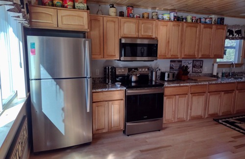 Steuben House | Quiet and located close to the ocean 2 bedroom 2 bath home
