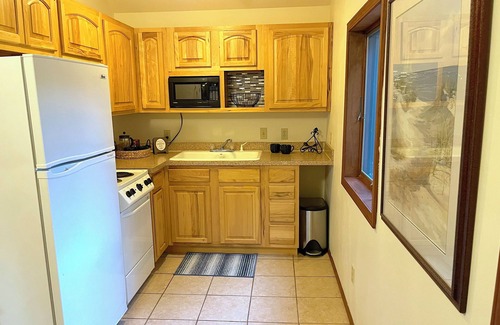 Cheboygan Apartment | Quiet Apartment in Beautiful Setting