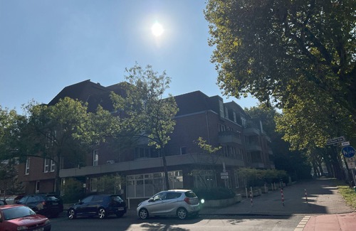 Golzheim Apartment | Quiet apartment right next to Nordpark/5 min to the trade fair and arena