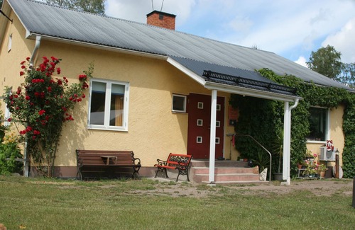 Gamleby Apartment | quiet area, garden, pensioner, small children