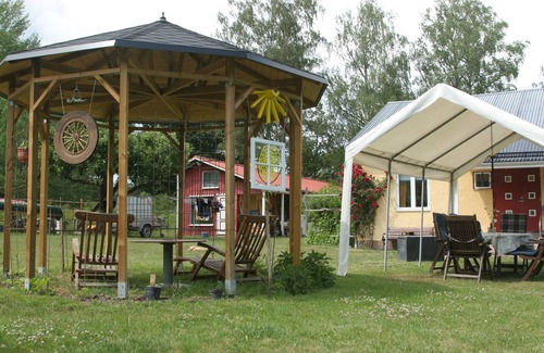 Gamleby Apartment | quiet area, garden, pensioner, small children