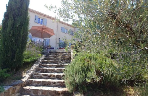 Silhac Villa | Quiet Bastide with pool view and jacuzzi in the heart of the Ardèche for 12