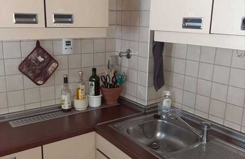 Charlottenburg-Wilmersdorf Apartment | Quiet, central apartment in Berlin-Charlottenburg, balcony